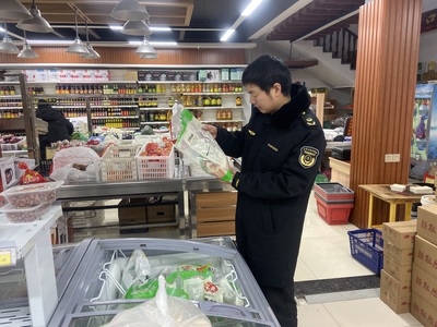 東至縣花園鄉(xiāng)開展速凍食品專項檢查，筑牢食品安全防線